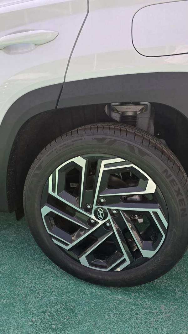 Hyundai Tucson Comfort 1.6L (178 HP)