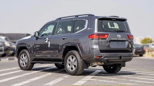 Toyota Land Cruiser LAND CRUISER VX 4.0L V6 PETROL 2024