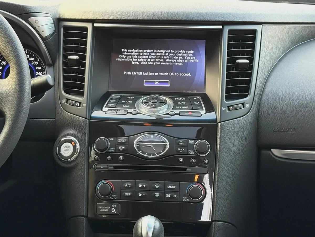 Infiniti QX70 - 2018 Gulf Specs, Full Option, Accident-Free-12-12