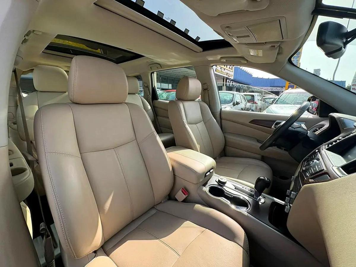 NISSAN PATHFINDER SV HYBRID 2018 MODEL - LOW MILEAGE-10-10