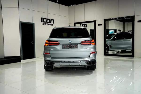 BMW X5 M60i 2025 GCC Specs - Brand New!