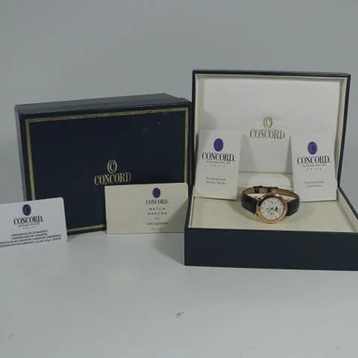 Concord | Automatic Perpetual with Moonphase Yellow Gold Case and Leather Strap |Used (Very good) | Year of production 2009 (Approximation) | No original box | No original papers-2-2