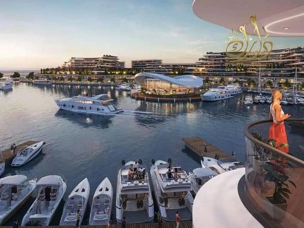 Private beach-luxury on Island-VIP ONLY-near WYNN casino-Marina yacht