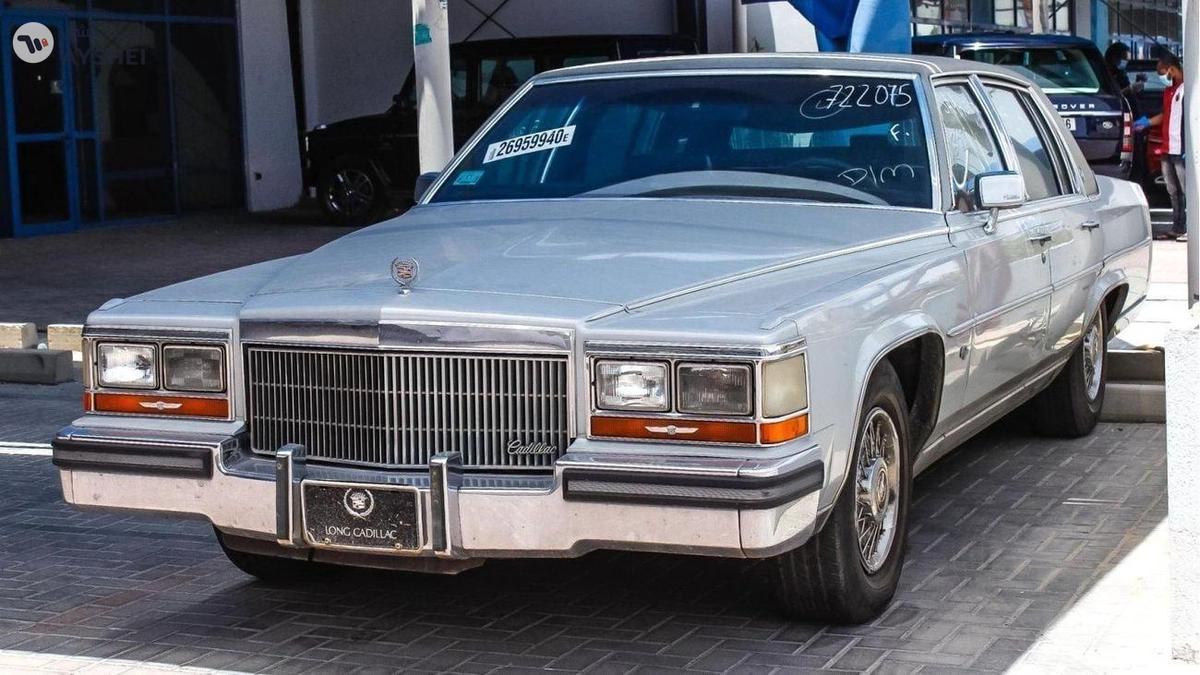 Cadillac Brougham 5.0 L-2-2