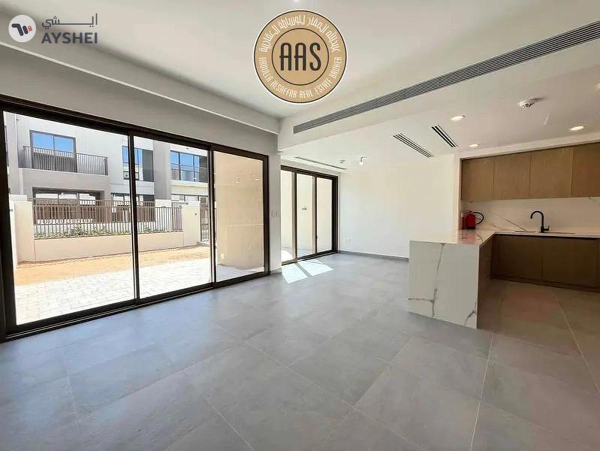 Brand New Ready To Move 3Bed Townhouse Villa For Rent in Villanova-0-0