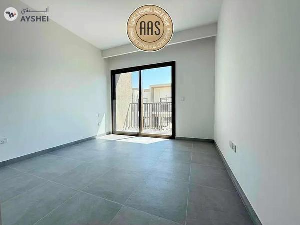 Brand New Ready To Move 3Bed Townhouse Villa For Rent in Villanova