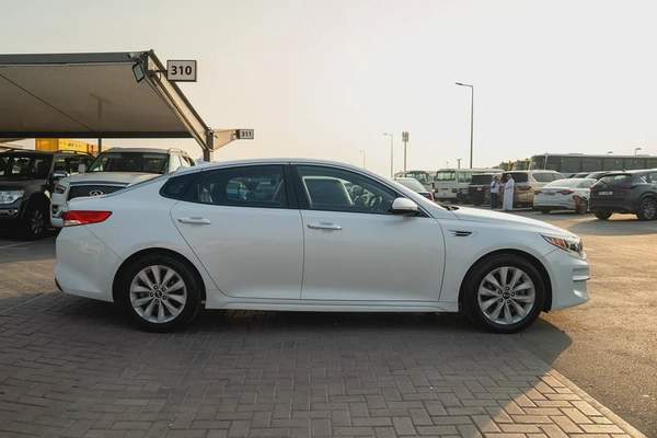 Kia Optima 2016 EX Panoramic Sunroof!