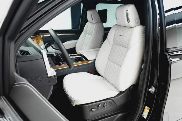 2025 CADILLAC ESCALADE 600 PLATINUM SPORT | GCC MAIN DEALER WARRANTY AND SERVICE| AKG PREMIUM AUDIO