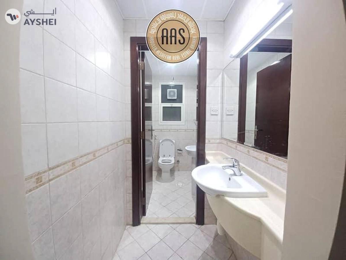 Near to mulla plaza 2bhk with all amenities-9-9