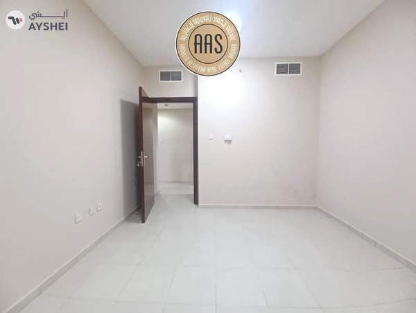 Near to mulla plaza 2bhk with all amenities