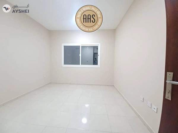 Near to mulla plaza 2bhk with all amenities