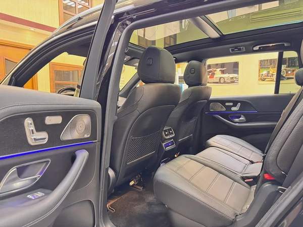 GLS 580 / 6,100 Km / 3 YEARS WARRANTY / FULL OPTION