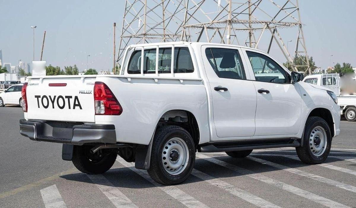 Toyota Hilux Toyota hilux 2.4L DIESEL basic option MY2025-9-9
