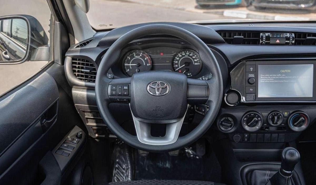 Toyota Hilux Toyota hilux 2.4L DIESEL basic option MY2025-22-22