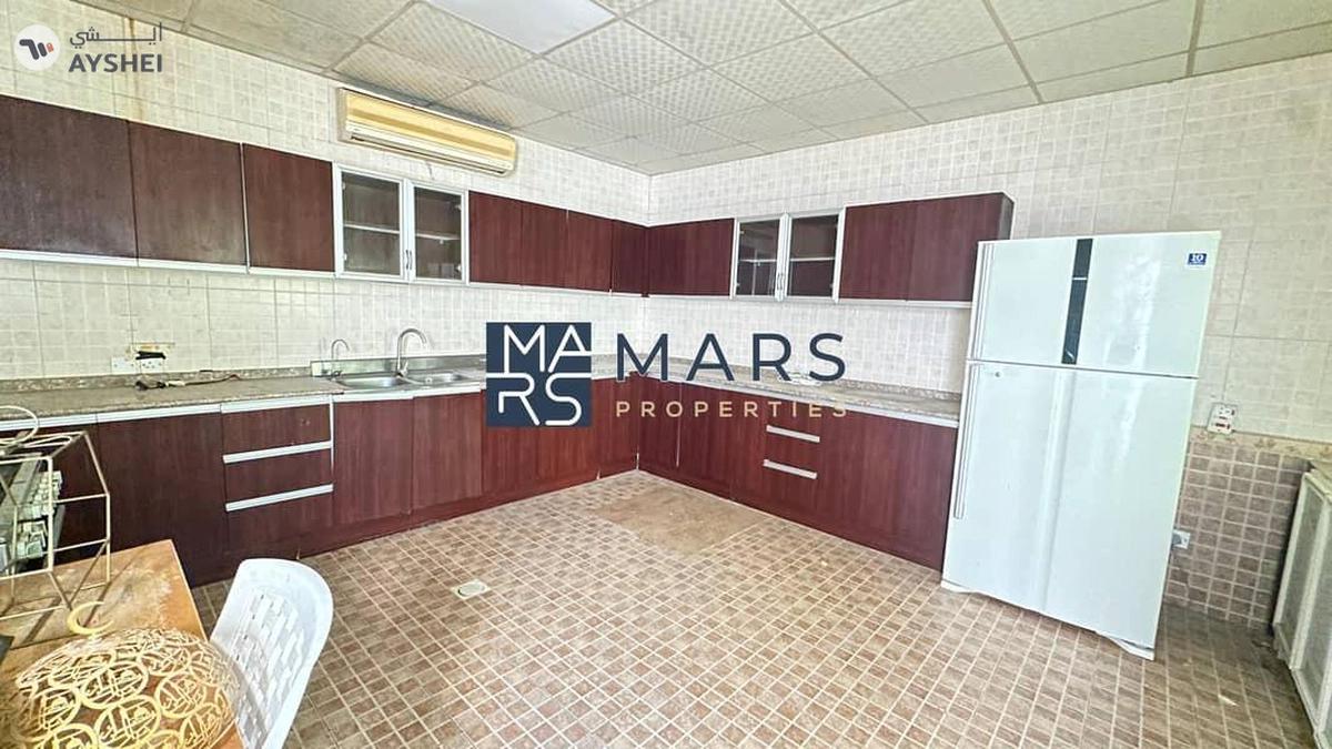 Spacious 6 bedrooms furnished villa is available for rent in Al Qarayen Sharjah for 130,000 AED-10-10