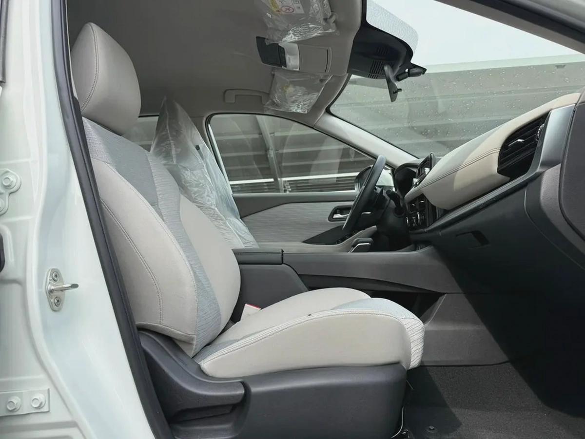 2024 Nissan X-Trail S - GCC Specs - Brand New-7-7