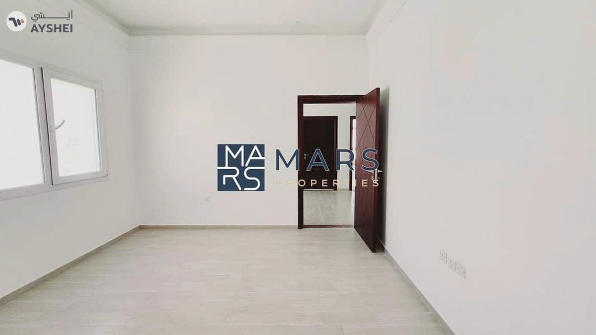 ๐ Discover Luxury Living in Al Tai with This Stunning 5-Bedroom Villa for Rent-15-15