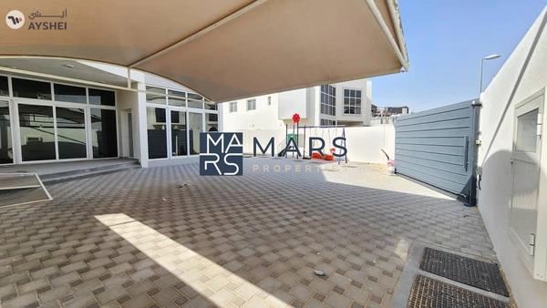 🌟 Discover Luxury Living in Al Tai with This Stunning 5-Bedroom Villa for Rent