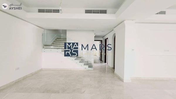 🌟 Discover Luxury Living in Al Tai with This Stunning 5-Bedroom Villa for Rent