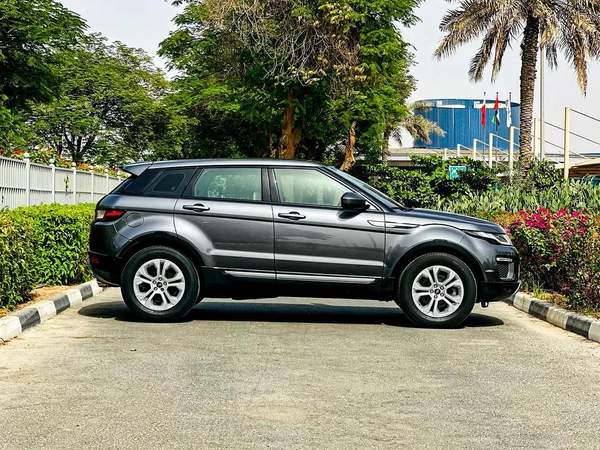 LAND ROVER EVOQUE GCC VERY CLEAN 2016