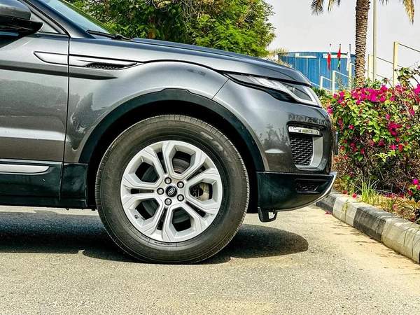LAND ROVER EVOQUE GCC VERY CLEAN 2016