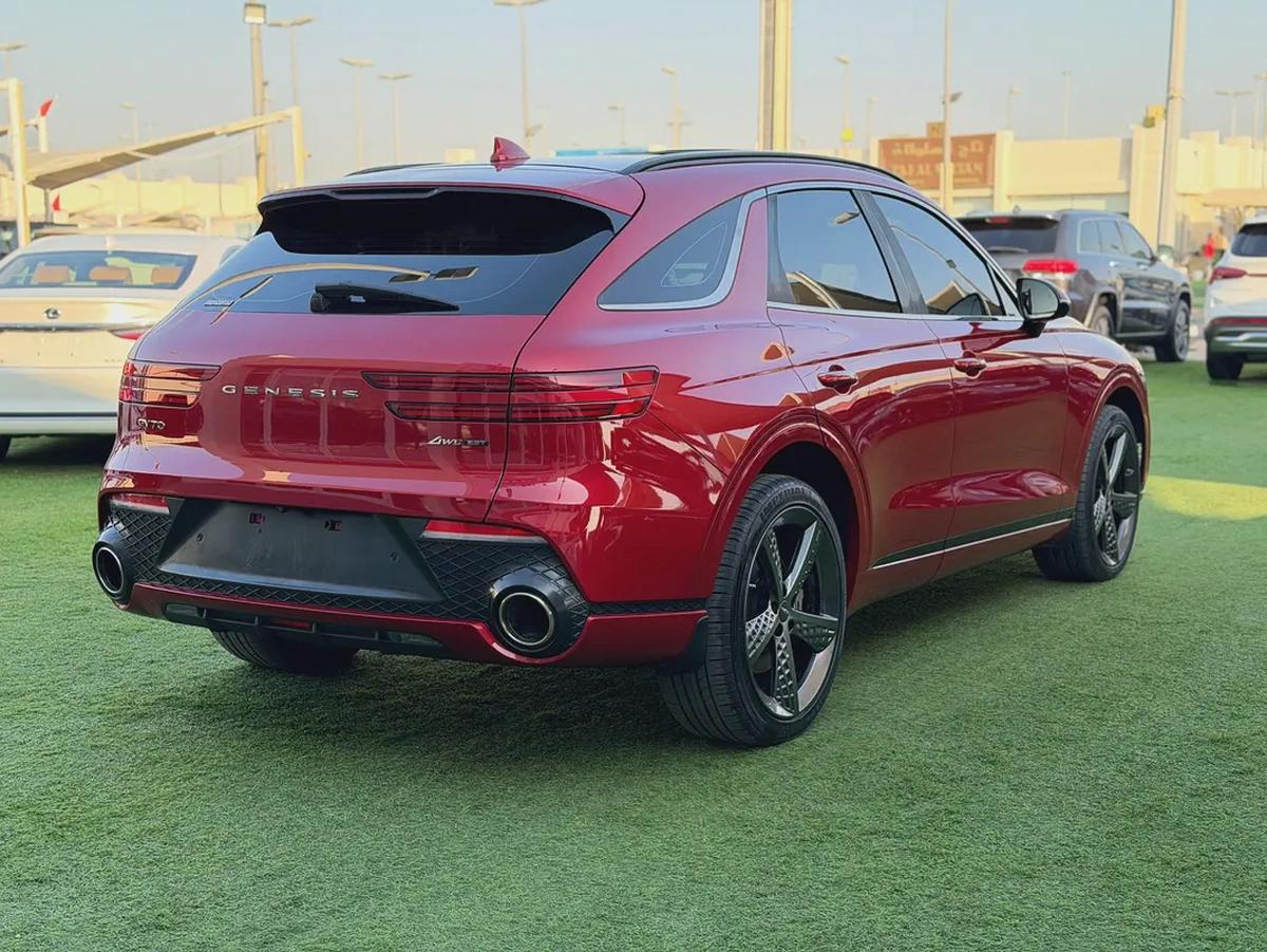 GENESIS GV70–3.5 –GCC—FREE ACCIDENT—ORIGINAL PAINT—FULL OPTION SERVICE HISTORY AGENCY EXCELLENT COND-4-4