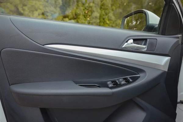 Dongfeng Rich 6 | Double Cabin 4X4 | Automatic | GCC Specs | Ref#D05412