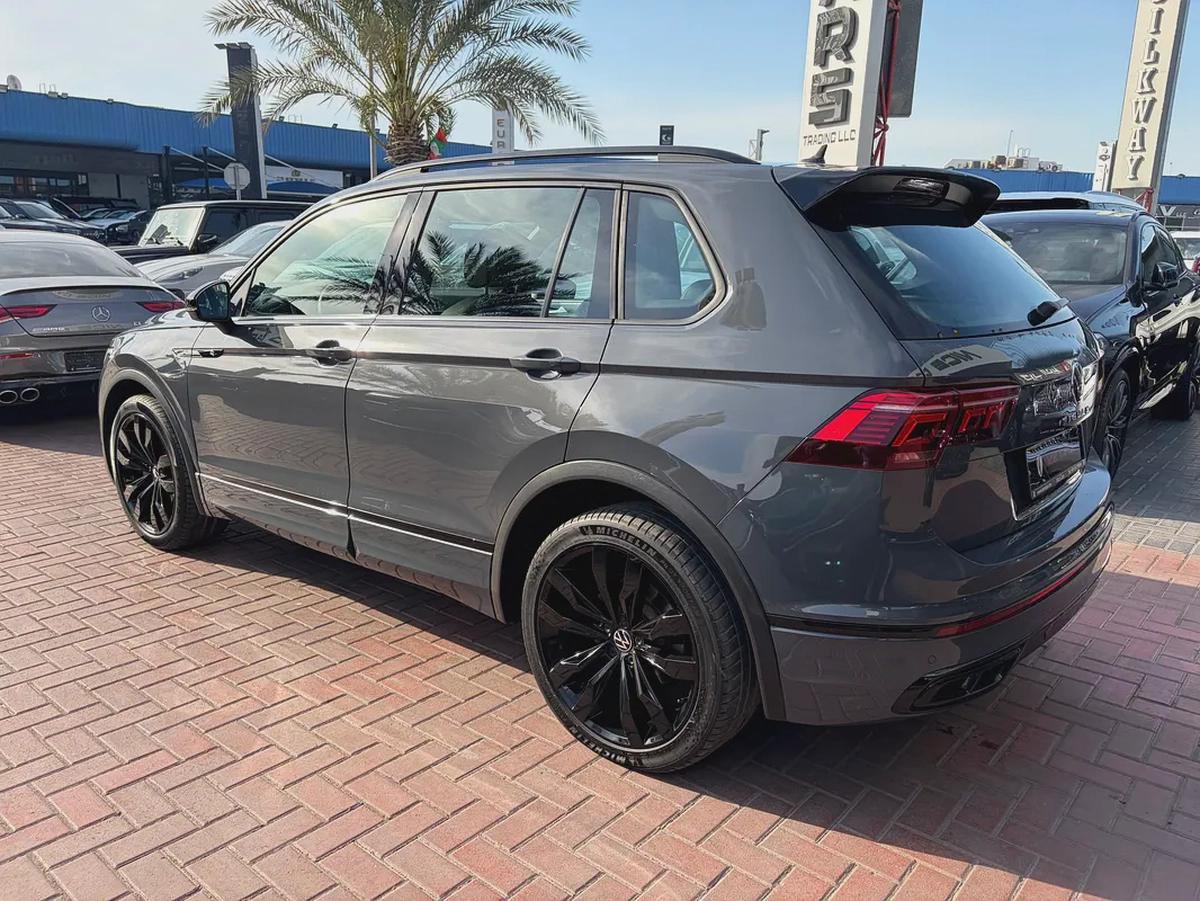 2023 Volkswagen Tiguan R-Line Black Edition - GCC Specs-5-5