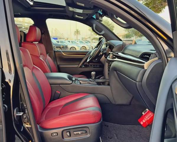 2019 Lexus LX570 Signature, GCC Specifications