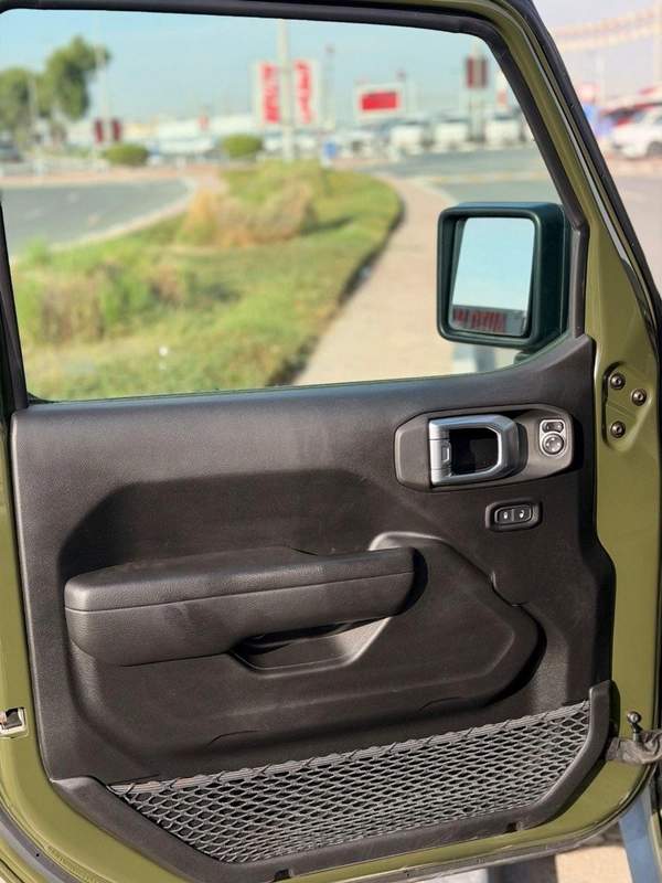 Jeep Wrangler Unlimited Sport S 2.0L A/T Sport 2.0L A/T Full Option