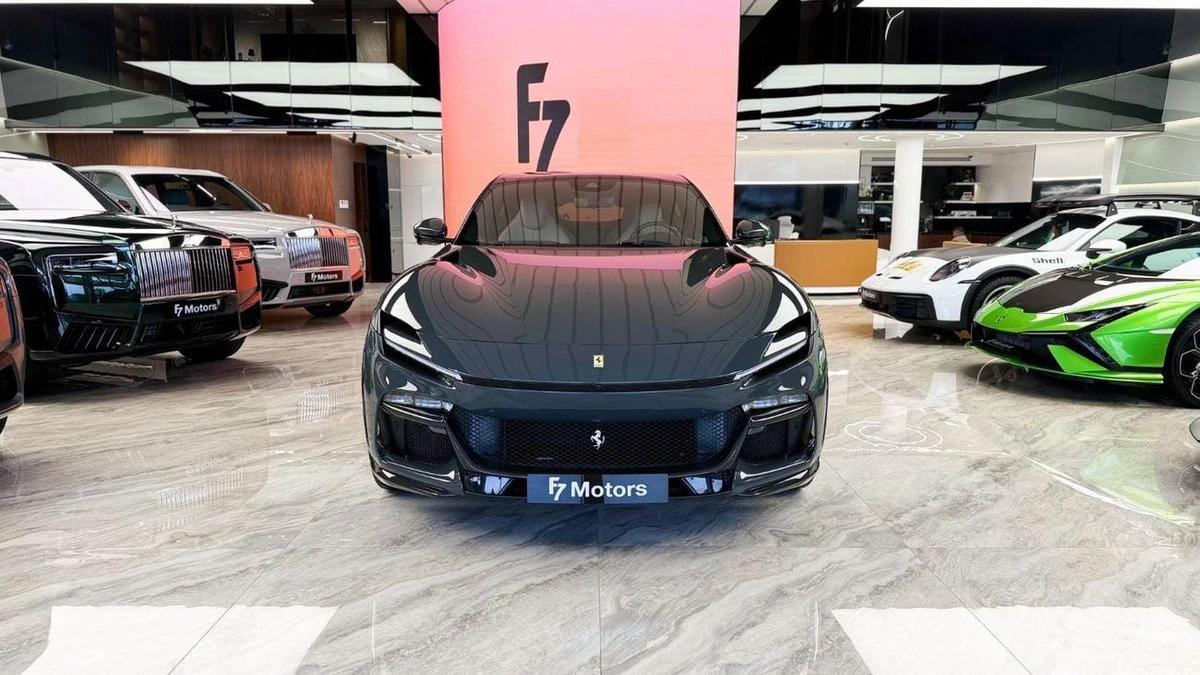 Ferrari Purosangue Ferrari Purosangue 2025 - V12 - Grigio Silverstone-1-1