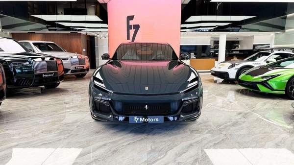Ferrari Purosangue Ferrari Purosangue 2025 - V12 - Grigio Silverstone