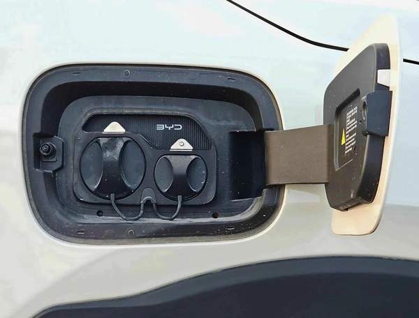 BYD Seagull FLYING EDITION / ELECTRIC / FULL OPTION (CODE # 68075)