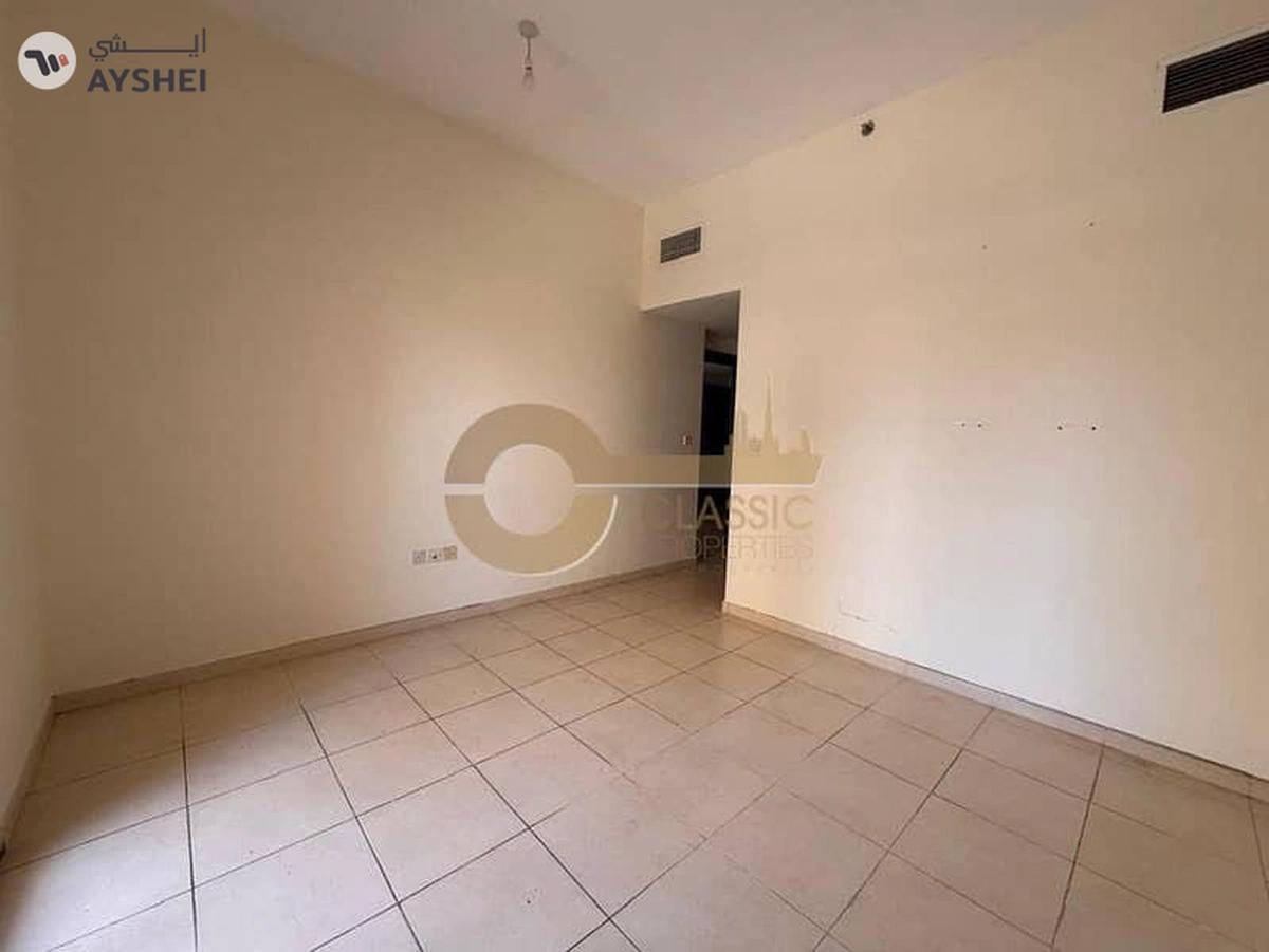 One Bedroom Apartment | Balcony | Silicon Gates 1-7-7