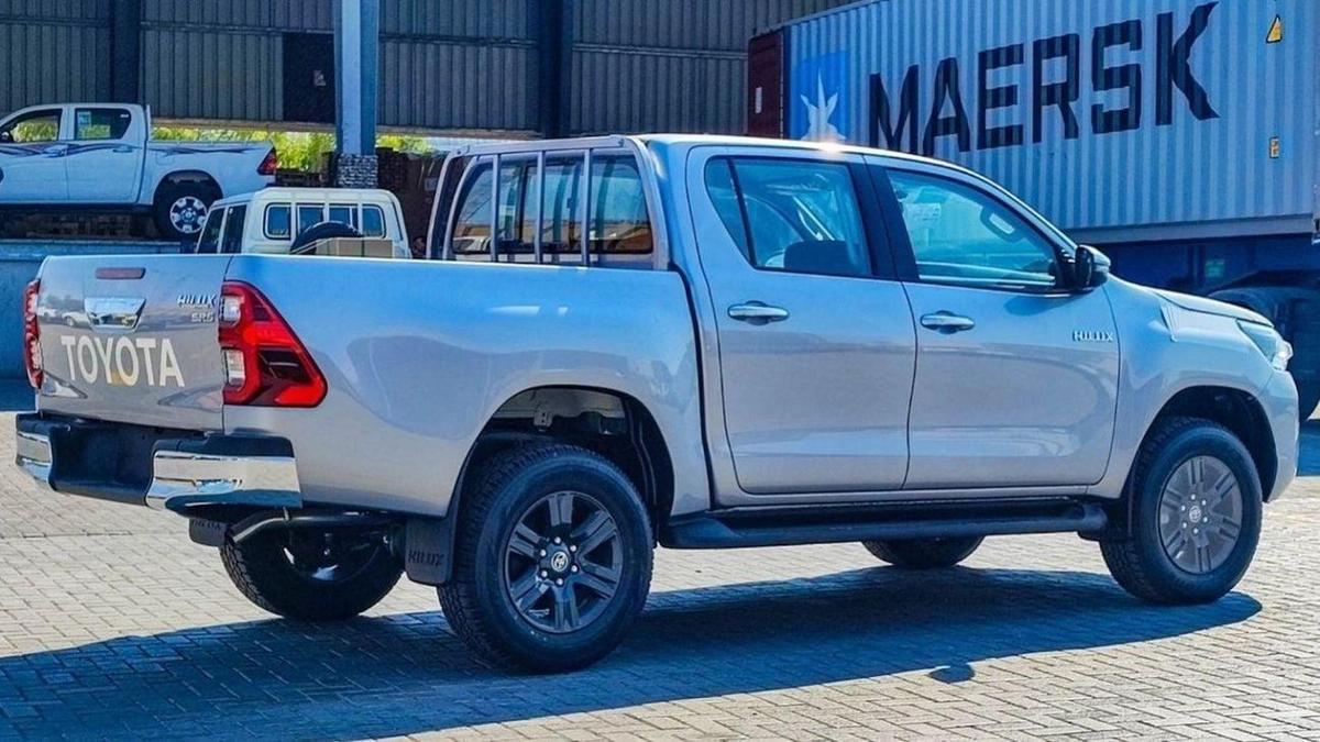 Toyota Hilux HILUX 2.4L AT DIESEL Full option 2024 0KM-4-4