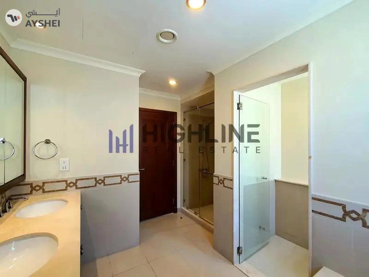 6 Bedroom | Massive Mansion | Prime Location-9-9