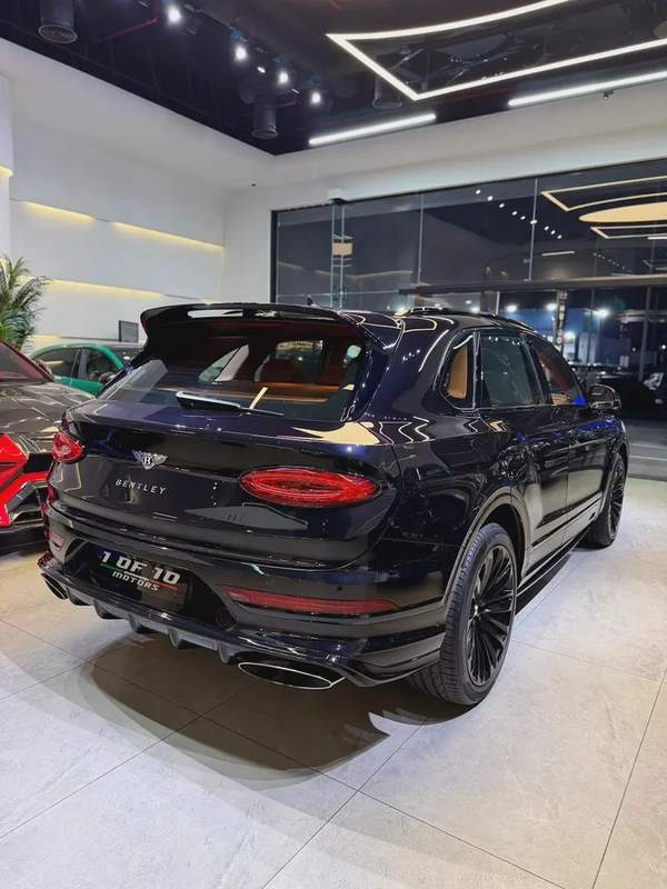 2021 Bentley Bentayga W12 Speed - GCC Specs - Pristine Condition-With full service history