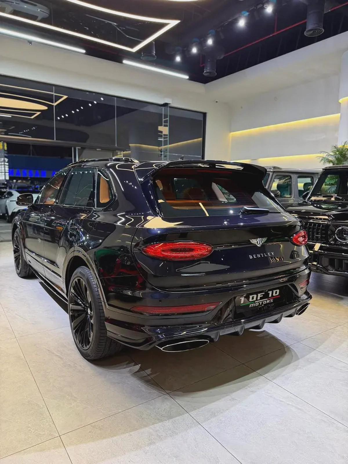 2021 Bentley Bentayga W12 Speed - GCC Specs - Pristine Condition-With full service history-5-5