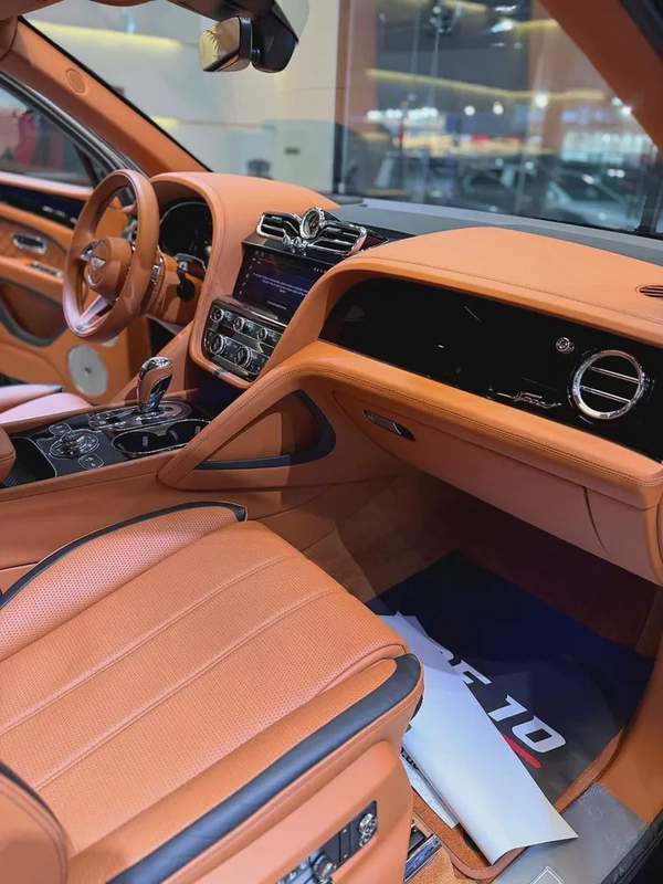 2021 Bentley Bentayga W12 Speed - GCC Specs - Pristine Condition-With full service history