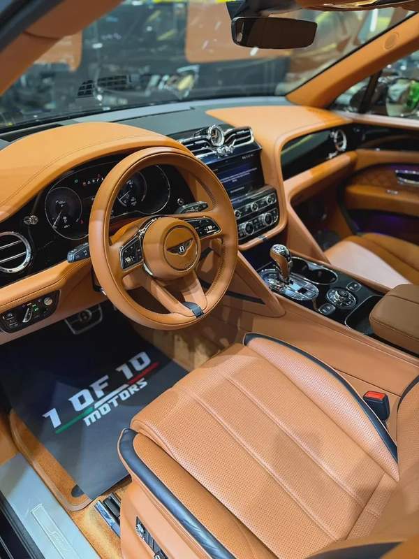 2021 Bentley Bentayga W12 Speed - GCC Specs - Pristine Condition-With full service history