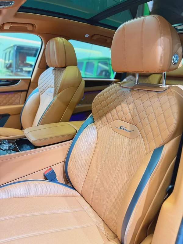 2021 Bentley Bentayga W12 Speed - GCC Specs - Pristine Condition-With full service history