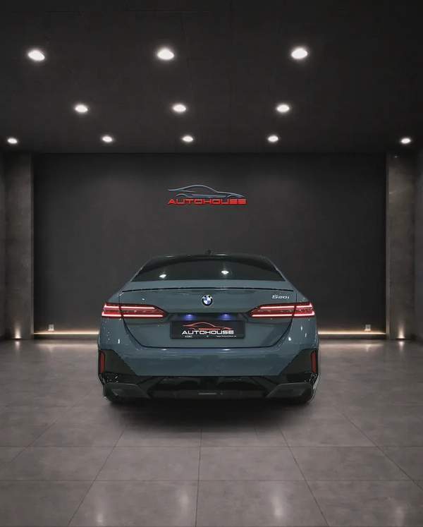 2025 BMW 520i M-Kit GCC Specs - Like New!