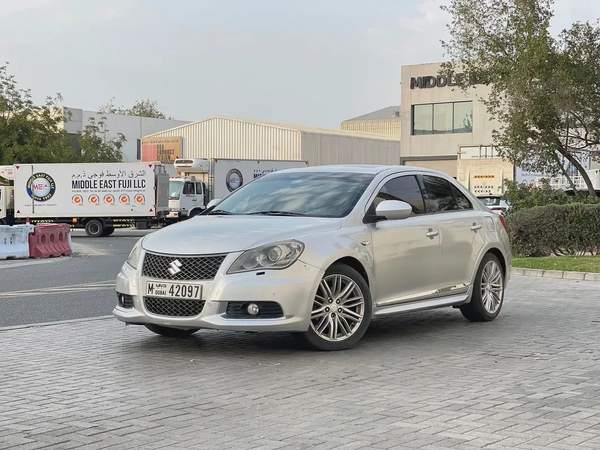 SUZUKI | KIZASHI | 2014 | GCC | 2.4L 4-CYLINDERS