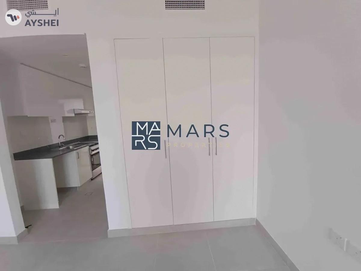 Luxury Studio available for rent in Al jada-4-4