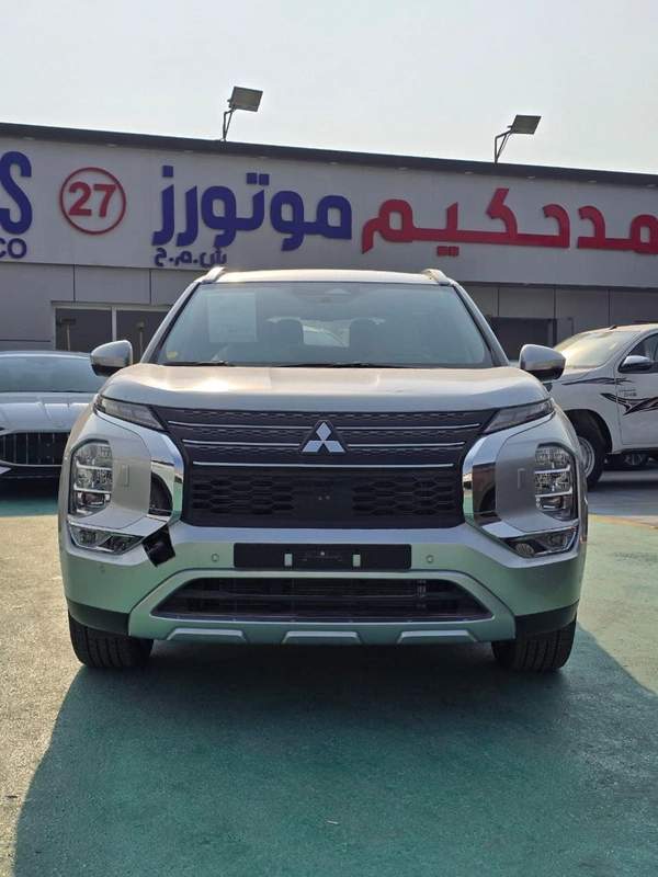 Mitsubishi Outlander H-LINE 2.5L 2026