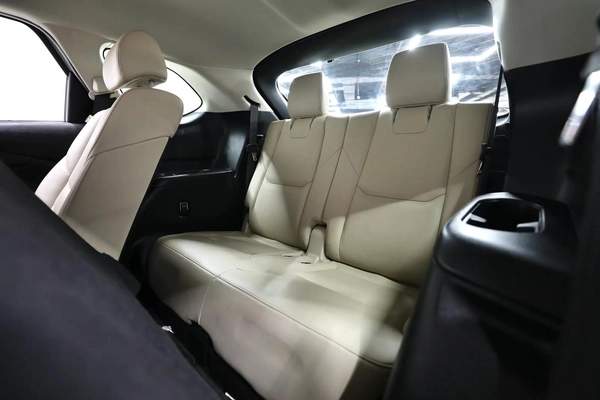 GCC | CX9 | 1,150 AED Montly | Free Insurance and Registration | 0 Downpayment