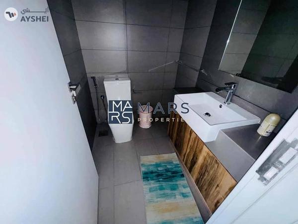 Luxurious // Specious // With Big Balcony