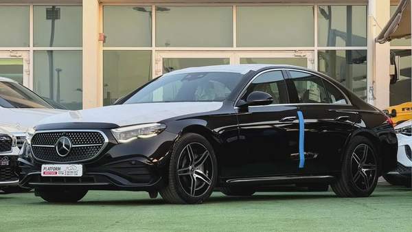 Mercedes E300 model 2025 brand new with contract service مرسيدس اي ٣٠٠ موديل ٢٠٢٥ جديدة مع عقد صيانة