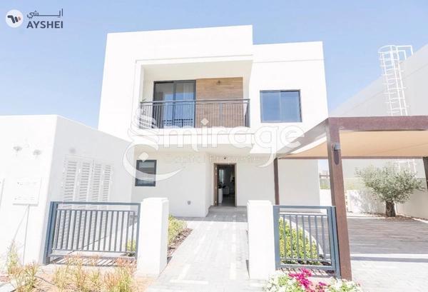 VILLA FOR SALE IN NOYA 1, NOYA