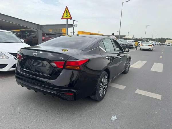 2023 Nissan Altima SV - American Specs - GCC Ready!